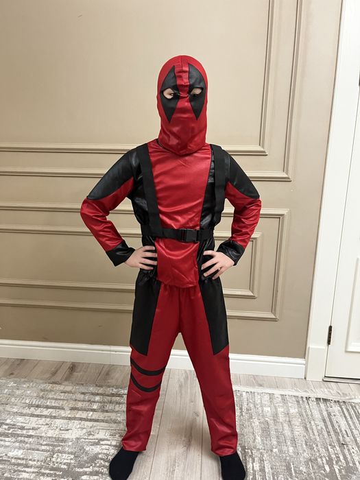 Детский костюм детпул для карнавала