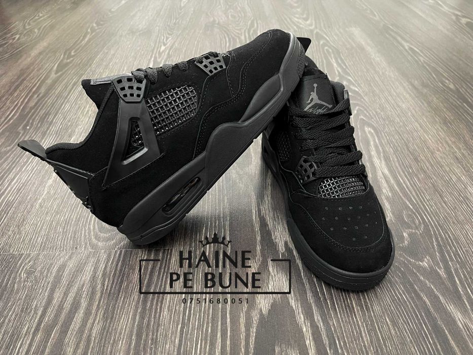 Adidasi Nike Air Jordan 4 Retro Black Produs NOU 2025
