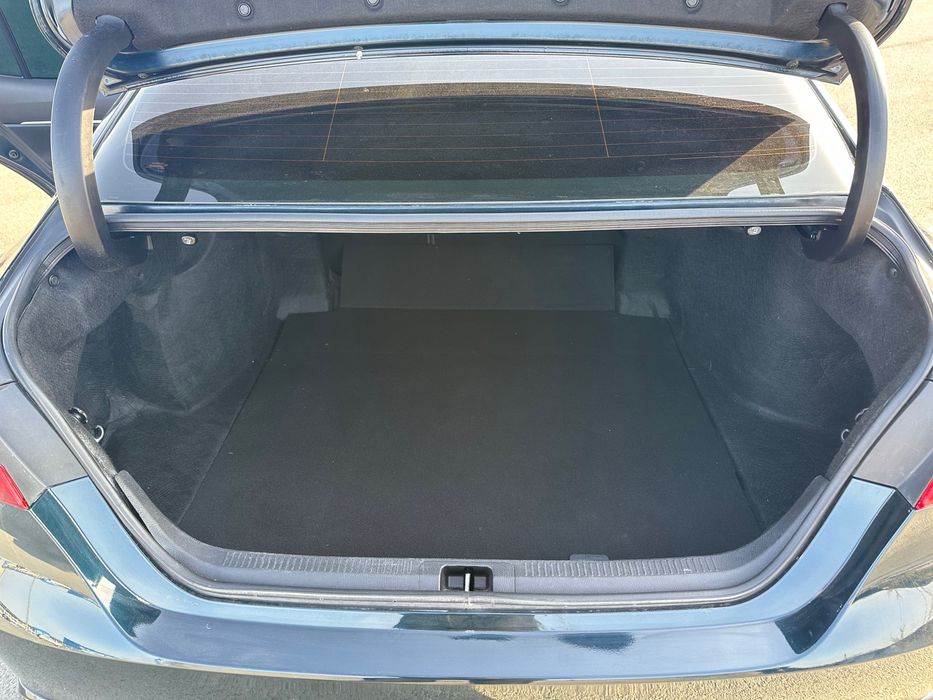 Toyota Camry 70 2019