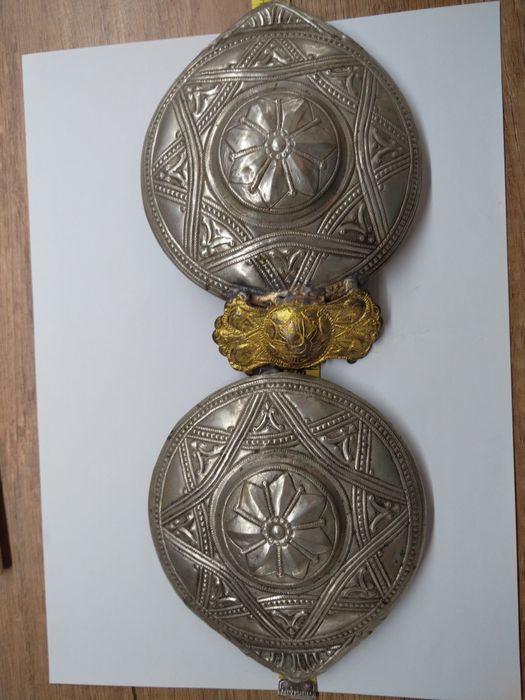 Продавам антикварни пафти от регион  Кюстендил  Огромни