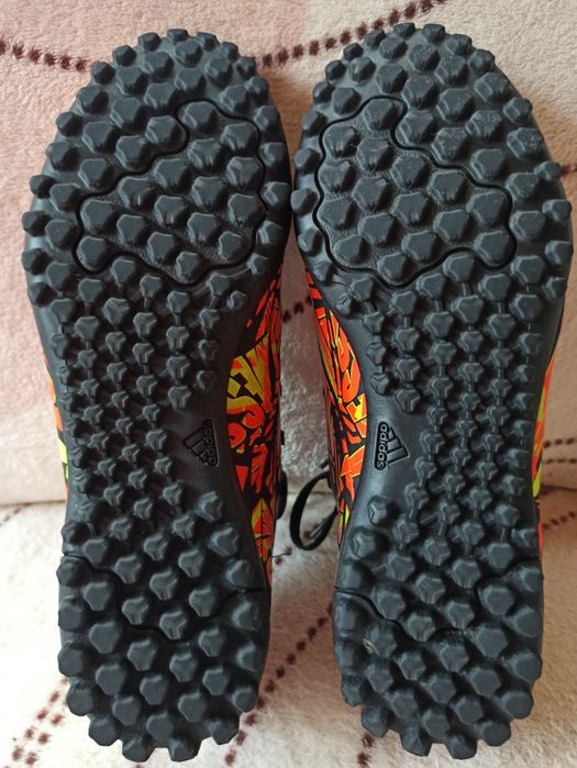 Футболни обувки Adidas