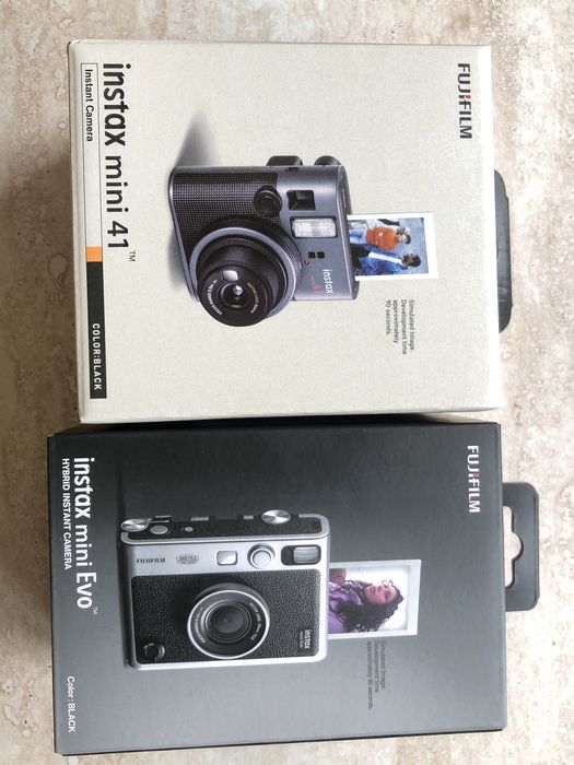 FujiFilm Instax mini Evo si Instax Mini 41