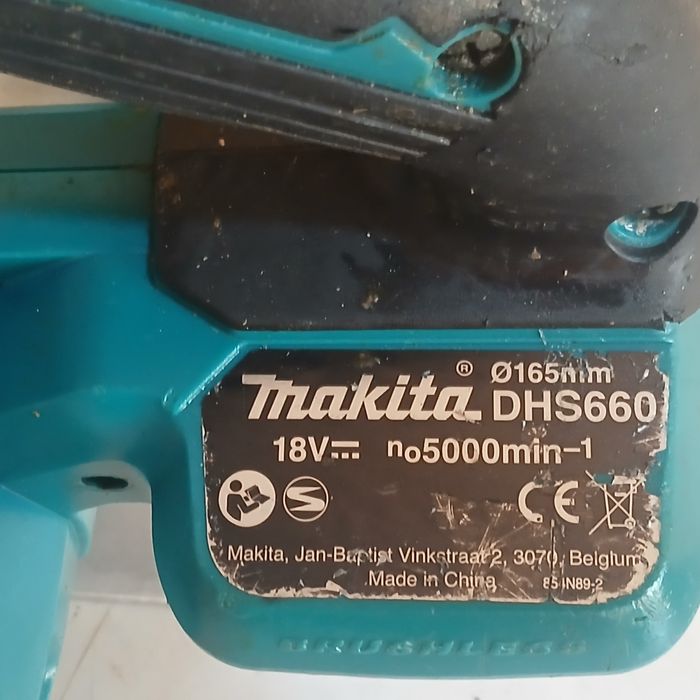 Corp circular makita acumulator
