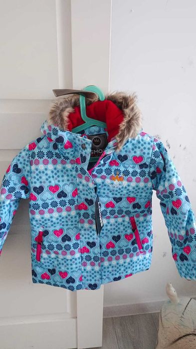 Зимняя куртка для девочки 6-7 лет