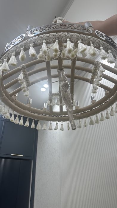 люстра в национальном стиле