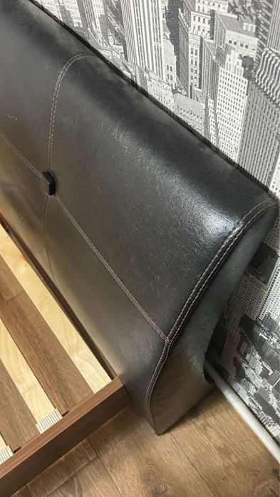 Кровать двухспальная