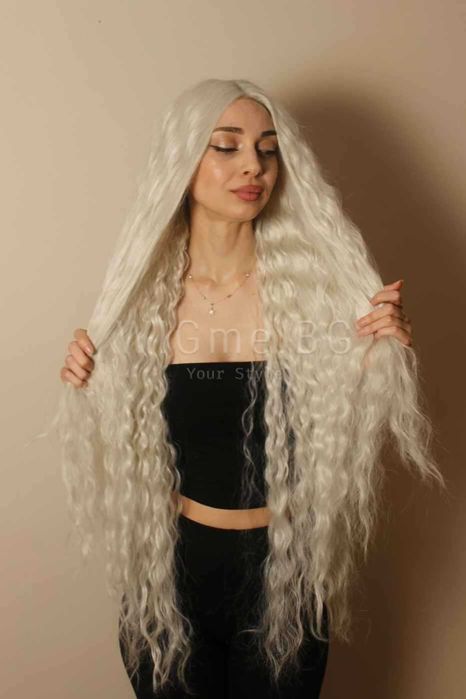 Дълга къдрава бяло руса лейс фронт перука Саша