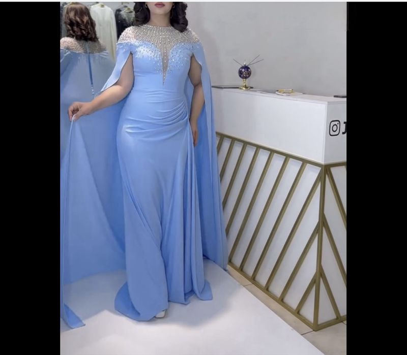 Шикарное вечернее платье !