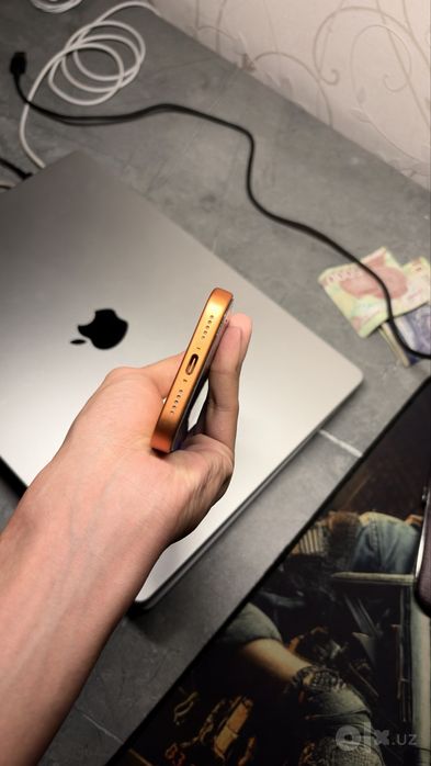 iPhone 17pro 1TB 93% orange