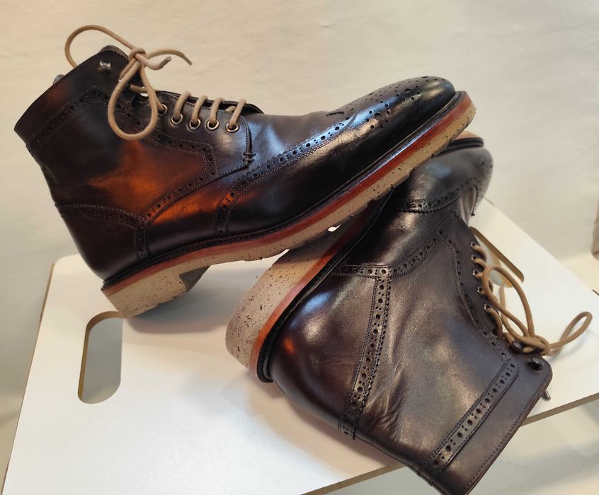 Ghete lace up 43 brogue Sartoria Artigianale lucrate manual piele