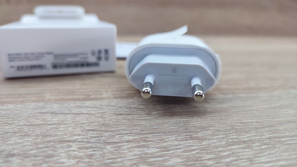 Incarcator Apple 20W Apple Adapter iPhone X 11 12 13 14 15 16 Pro Max