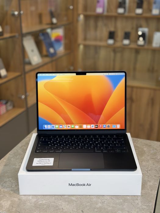 MacBook Air M2 | 256GB / PhoneLab
