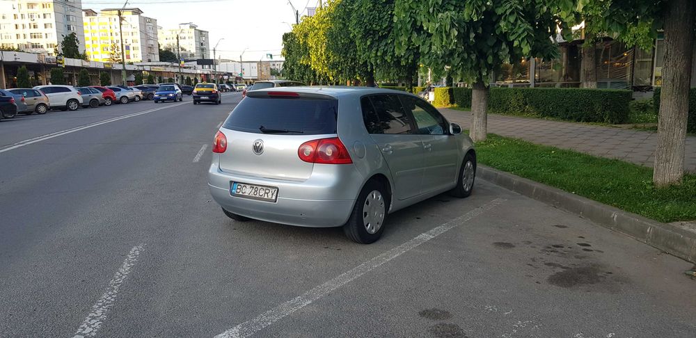 VOLKSWAGEN Golf 2004 — imagine 4