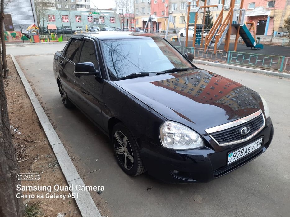 Лада приора 2011