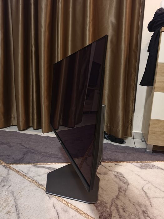 монитор 31.5 4К qd-oled 165 Hz, AOC AGON PRO AG326UD като нов