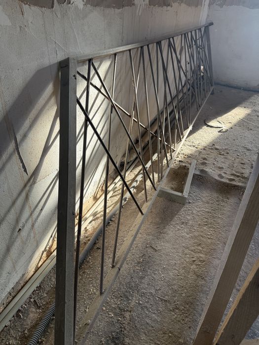 Продам большой металлический лист швеллер