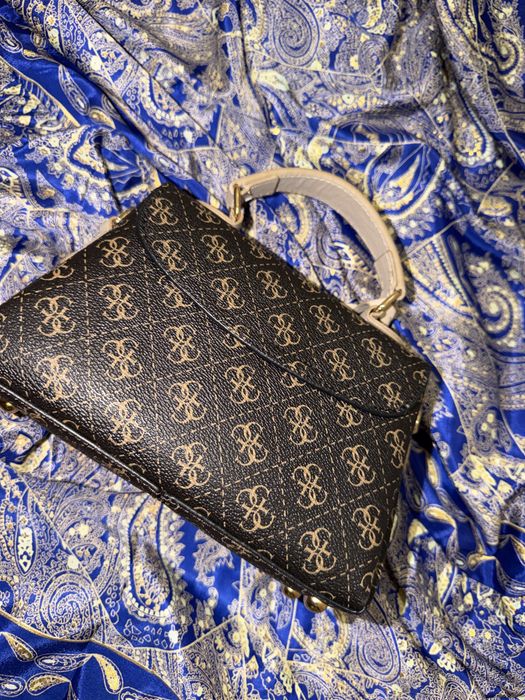 Geanta Guess de dama