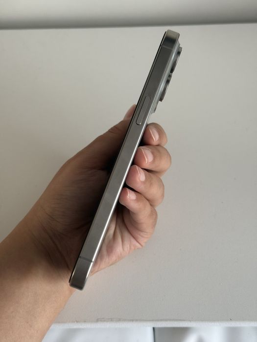 Продам айфон 15 pro max