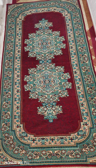 Продам Ковры б/у в хорошем состоянии