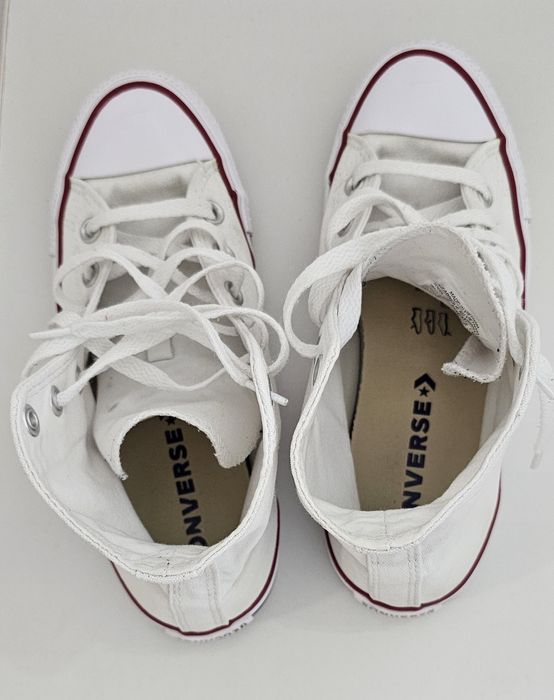 Tenesi Converse măsura 38