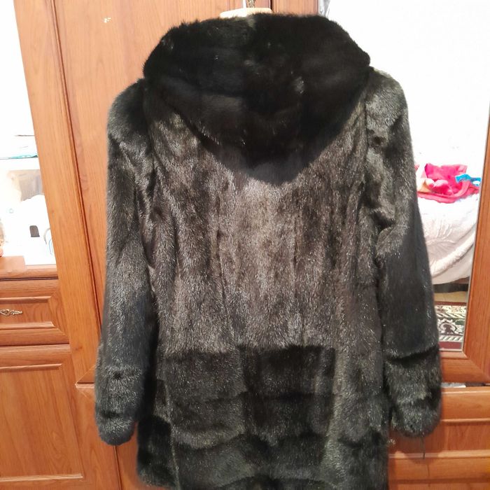 Шуба норковая, б/у