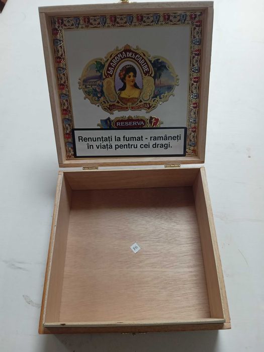 Кутия за пури (празна)