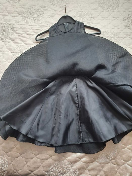 Рокля на модна къща "ШИК"