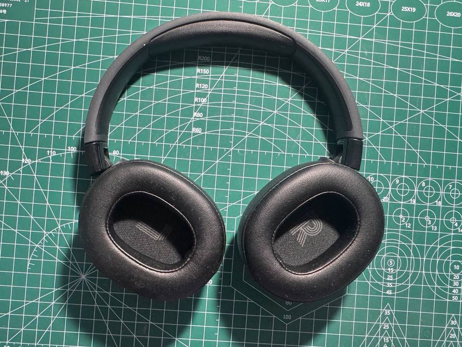 Наушники JBL Tune 770NC