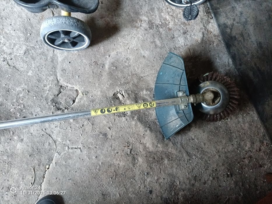 Триммер бензиновый