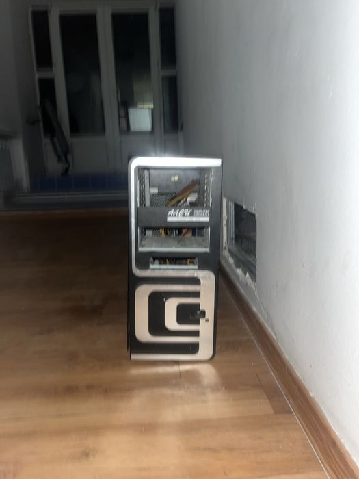 Продам два пк вроде рабочие за 5 к