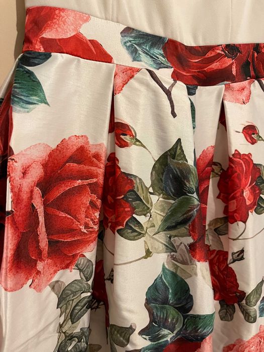 Флорална официална рокля