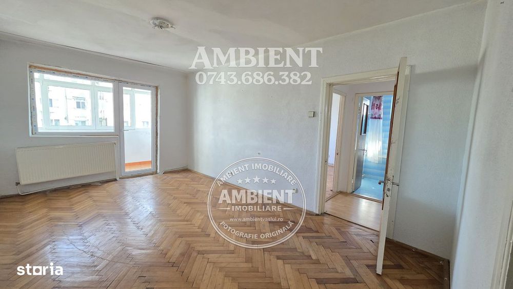 Apartament cu 2 camere, etaj 6 cu lift, VASLUI - zona CENTRU - AUROCOR