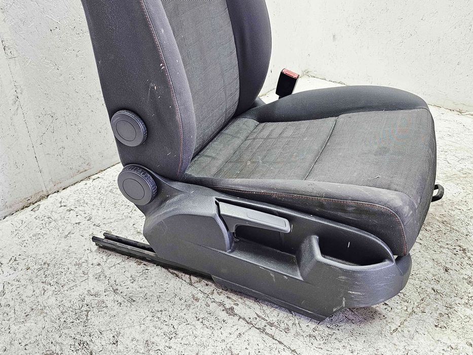 Set scaune cu bancheta piele Volkswagen Golf 5 Plus (5M1) [Fabr 2005-2