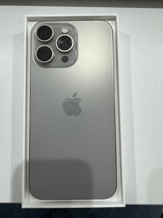 Iphone 15 pro max 256 gb Titanium