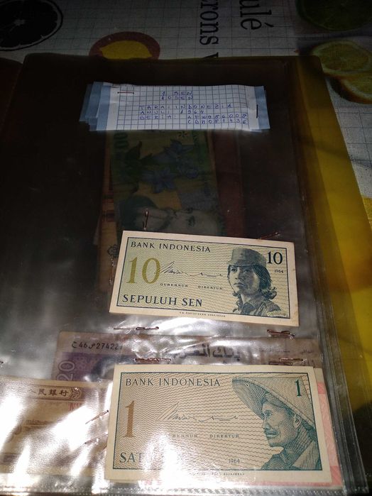 Colecție pentru numismatică