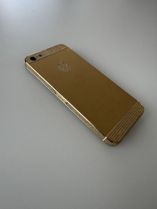 Продавам iPhone 5 - Gold & Co. London 24Kt Gold UAE Limited Edition № 075/250