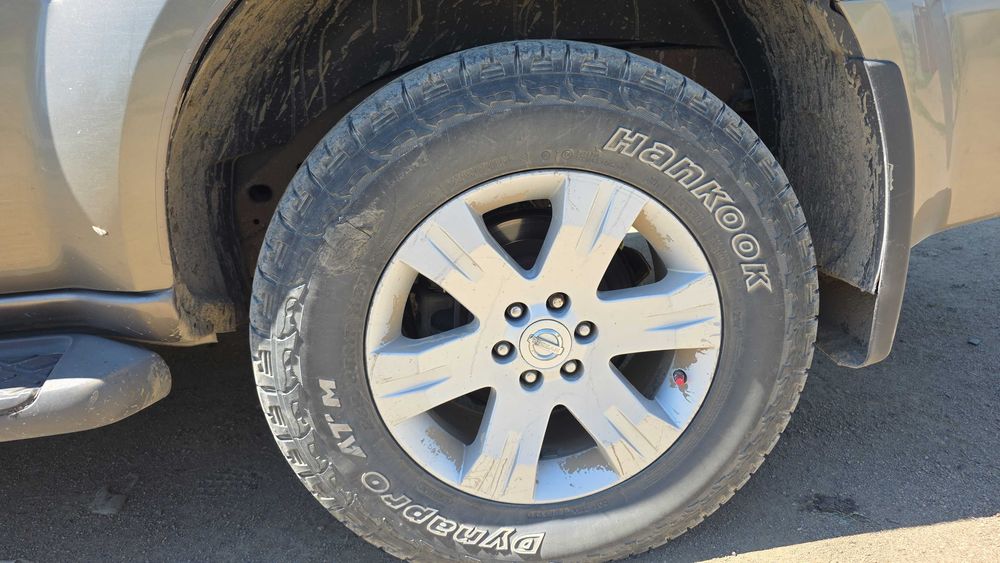 Nissan pathfinder r51