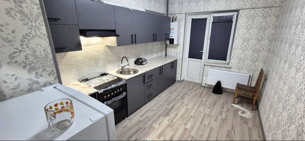 Юнусобод туманида, метро яқинида 2 хонали уй ижарага.
 Тўлиқ мебелли,