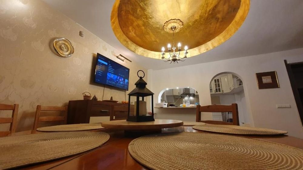 Locatie  petreceri piscina