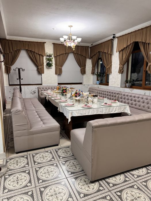 Диваны Б/У для кафе и столовых