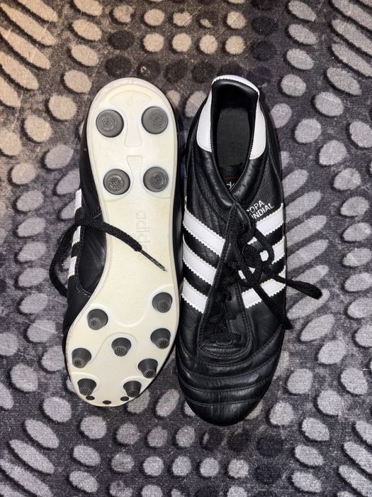 Бутонки Адидас