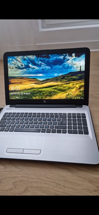 HP 15 ay-000nq vand sau dezmembrez