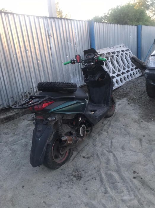 Продам скутер 150 кубов