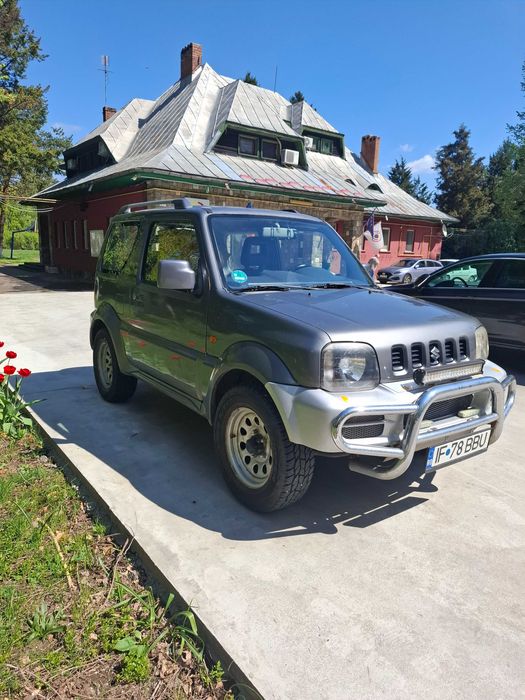 Masina suzuki jimny