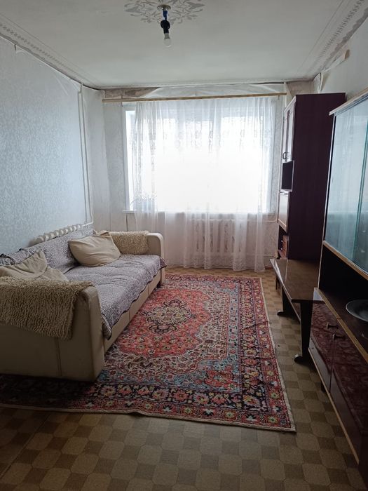 Продам 4 ком квартиру 20 микрорайон