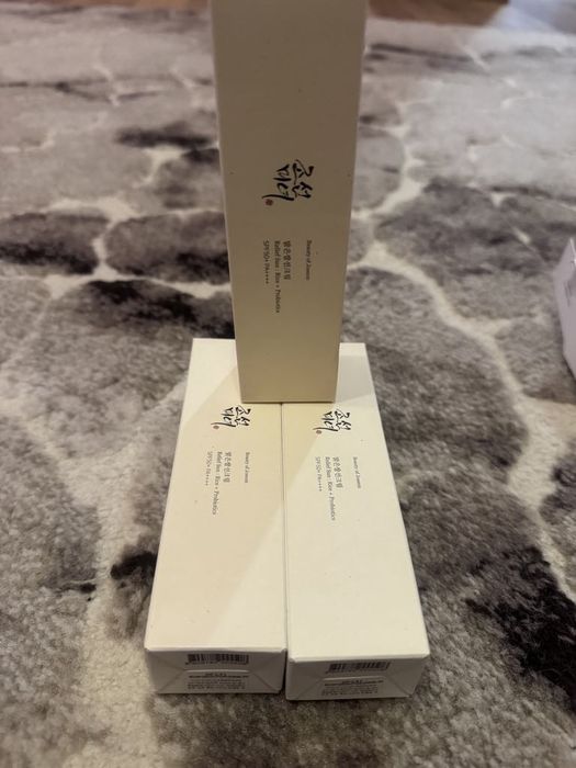 Корейска слънцезащита за лице