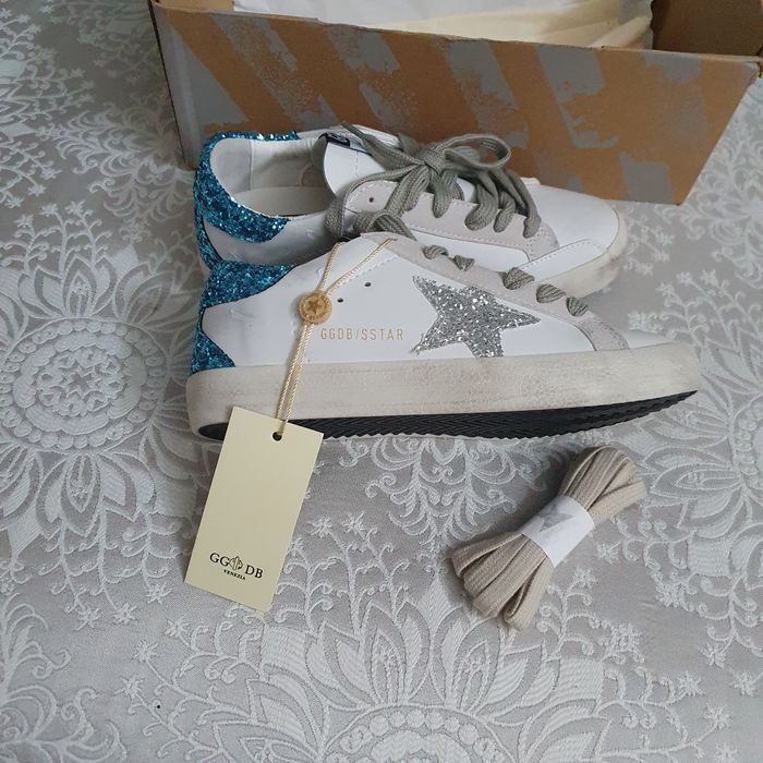 Adidași golden goose certificat quar si săculeț