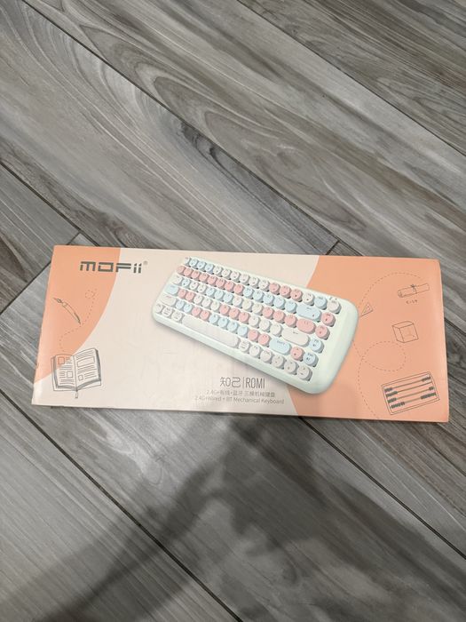 Tastatură mecanică MOFII