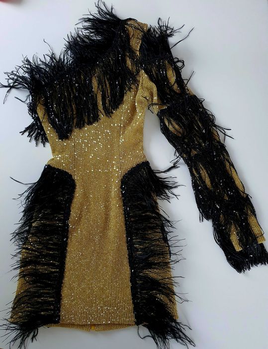 Rochie aurie  eleganta, mărimea S