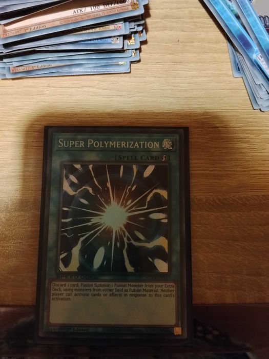 Карти Yu-Gi-Oh над 500